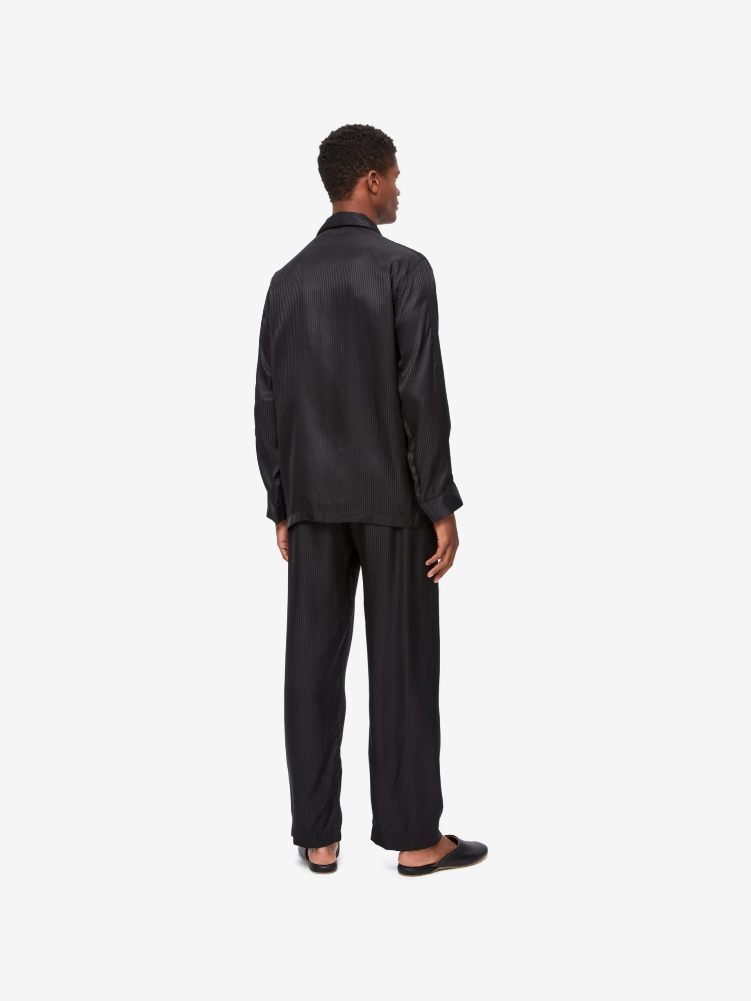Men's Classic Fit Pyjamas Woburn 8 Silk Satin Black 6 Men's Classic Fit Pyjamas Woburn 8 Silk Satin Black - Image 4