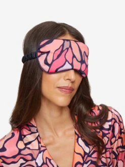 Eye Mask Brindisi 85 Silk Satin Multi -Derek Rose Shop eye mask brindisi 85 silk satin multi female model detail 1