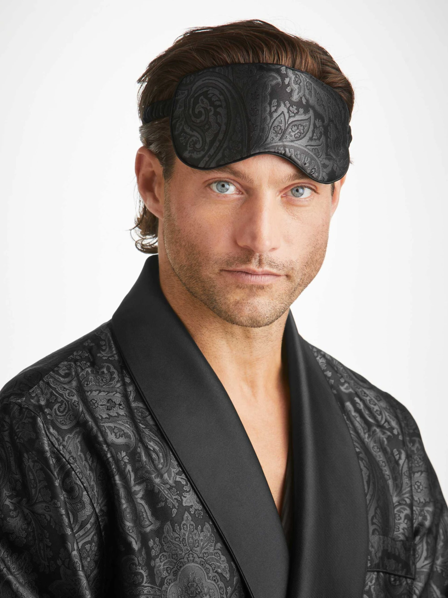 Eye Mask Verona 67 Silk Satin Black 4 Eye Mask Verona 67 Silk Satin Black - Image 2