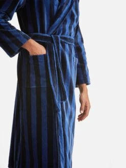 Men's Bathrobe Aston 36 Terry Cotton Navy -Derek Rose Shop mens bathrobe aston 36 terry cotton navy pocket