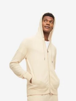 Men's Hoodie Finley Cashmere Cream 13 Men's Hoodie Finley Cashmere Cream -Derek Rose Shop mens hoodie finley 10 cashmere cream front close up