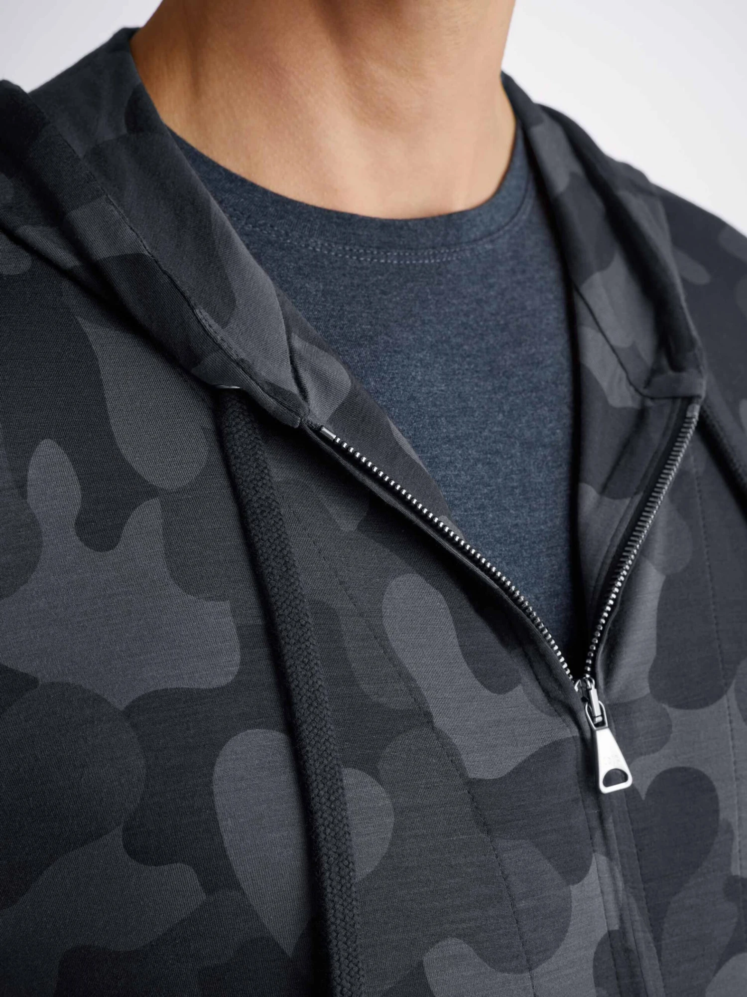 Men's Hoodie London 11 Micro Modal Black 3 Men's Hoodie London 11 Micro Modal Black