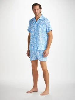 Men's Short Pyjamas Ledbury 70 Cotton Batiste Blue 9 Men's Short Pyjamas Ledbury 70 Cotton Batiste Blue -Derek Rose Shop mens pyjamas ledbury 70 cotton batiste blue front