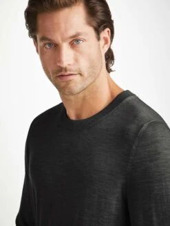 Men's Sweater Orson Merino Wool Charcoal 17 Men's Sweater Orson Merino Wool Charcoal -Derek Rose Shop mens sweater orson merino wool charcoal crop