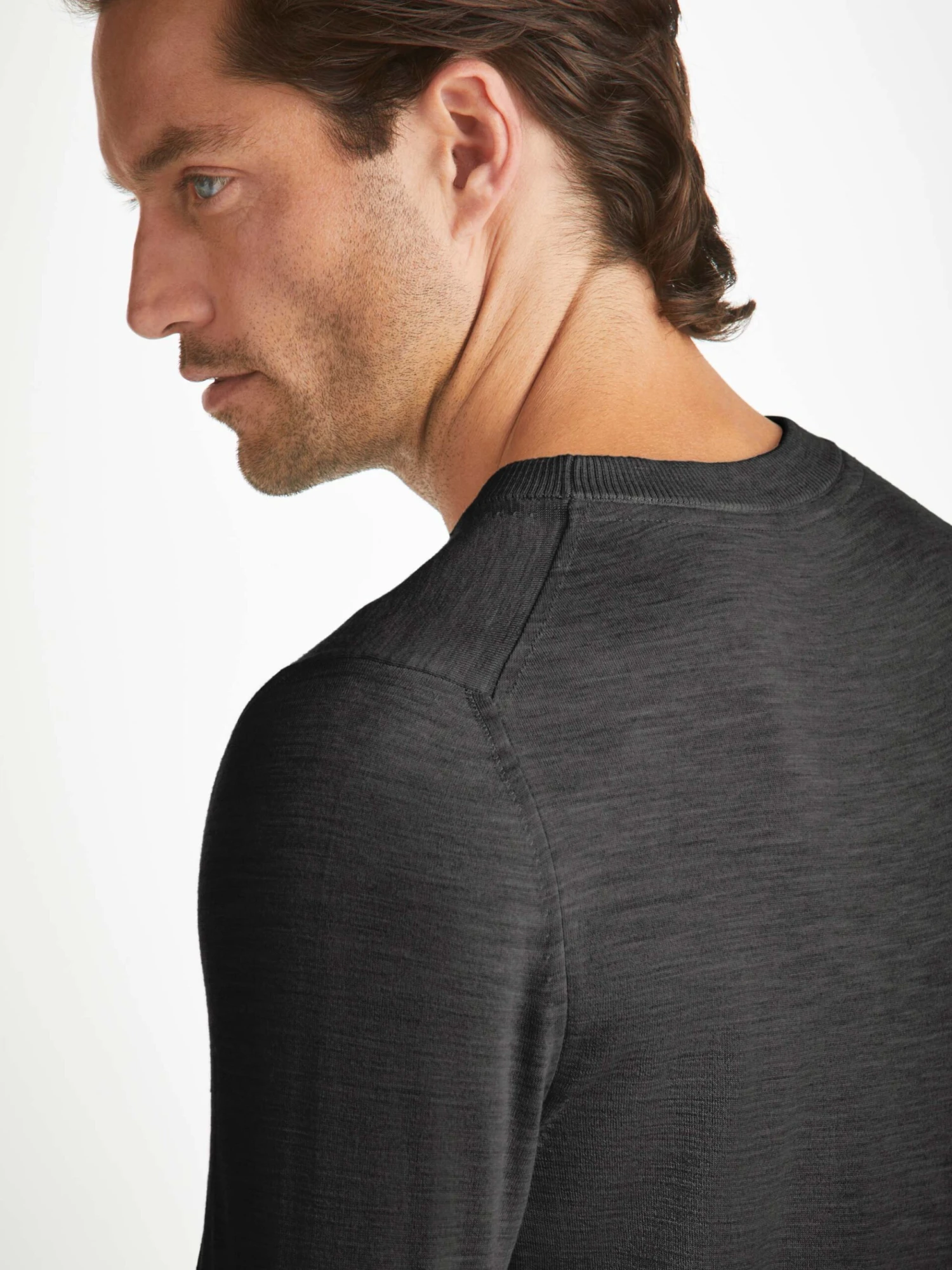 Men's Sweater Orson Merino Wool Charcoal 8 Men's Sweater Orson Merino Wool Charcoal - Image 6