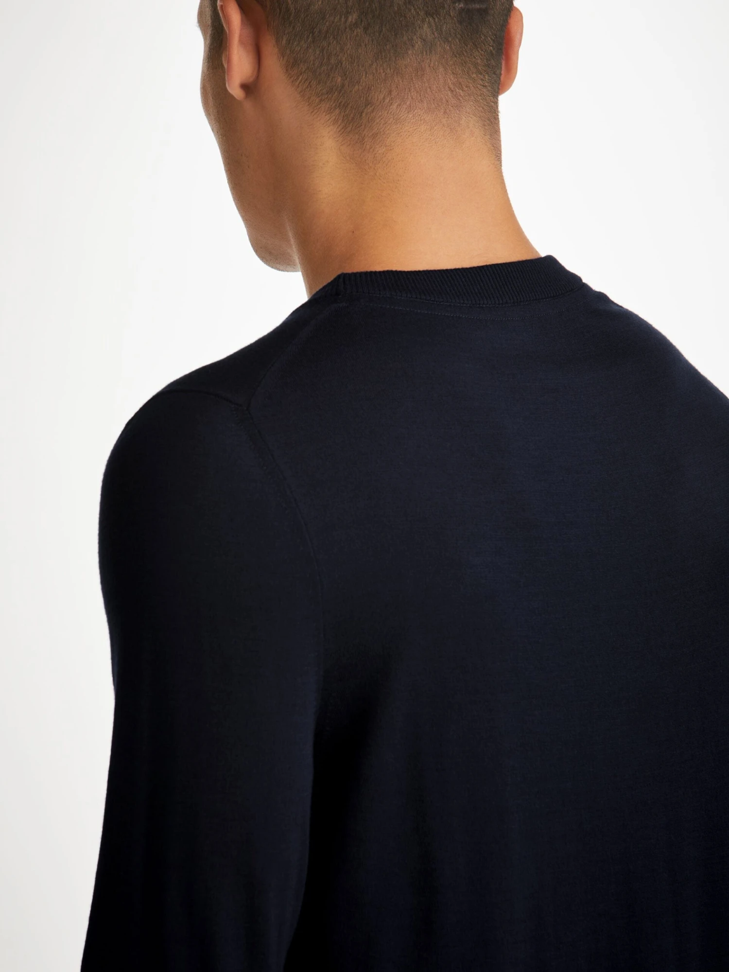 Men's Sweater Orson Merino Wool Navy 9 Men's Sweater Orson Merino Wool Navy - Image 7