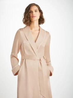 Women's Long Dressing Gown Bailey Silk Satin Champagne 11 Women's Long Dressing Gown Bailey Silk Satin Champagne -Derek Rose Shop womens long dressing gown bailey 3 silk satin cream creative