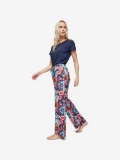Women's Lounge Trousers Ledbury 60 Cotton Batiste Navy 13 Women's Lounge Trousers Ledbury 60 Cotton Batiste Navy -Derek Rose Shop womens lounge trousers ledbury 60 cotton batiste navy hero