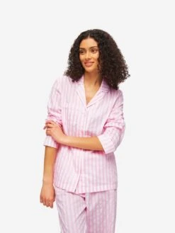 Women's Pyjamas Capri 20 Cotton Pink 13 Women's Pyjamas Capri 20 Cotton Pink -Derek Rose Shop womens pyjamas capri 20 cotton pink front close up