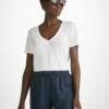 Women's Shorts Vienna Linen Navy -Derek Rose Shop womens shorts vienna linen navy creative
