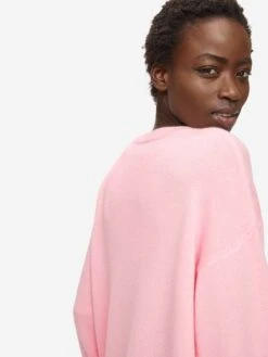 Women's Relaxed Sweater Daphne Cashmere Pink -Derek Rose Shop womens sweater daphne 10 cashmere pink shoulder