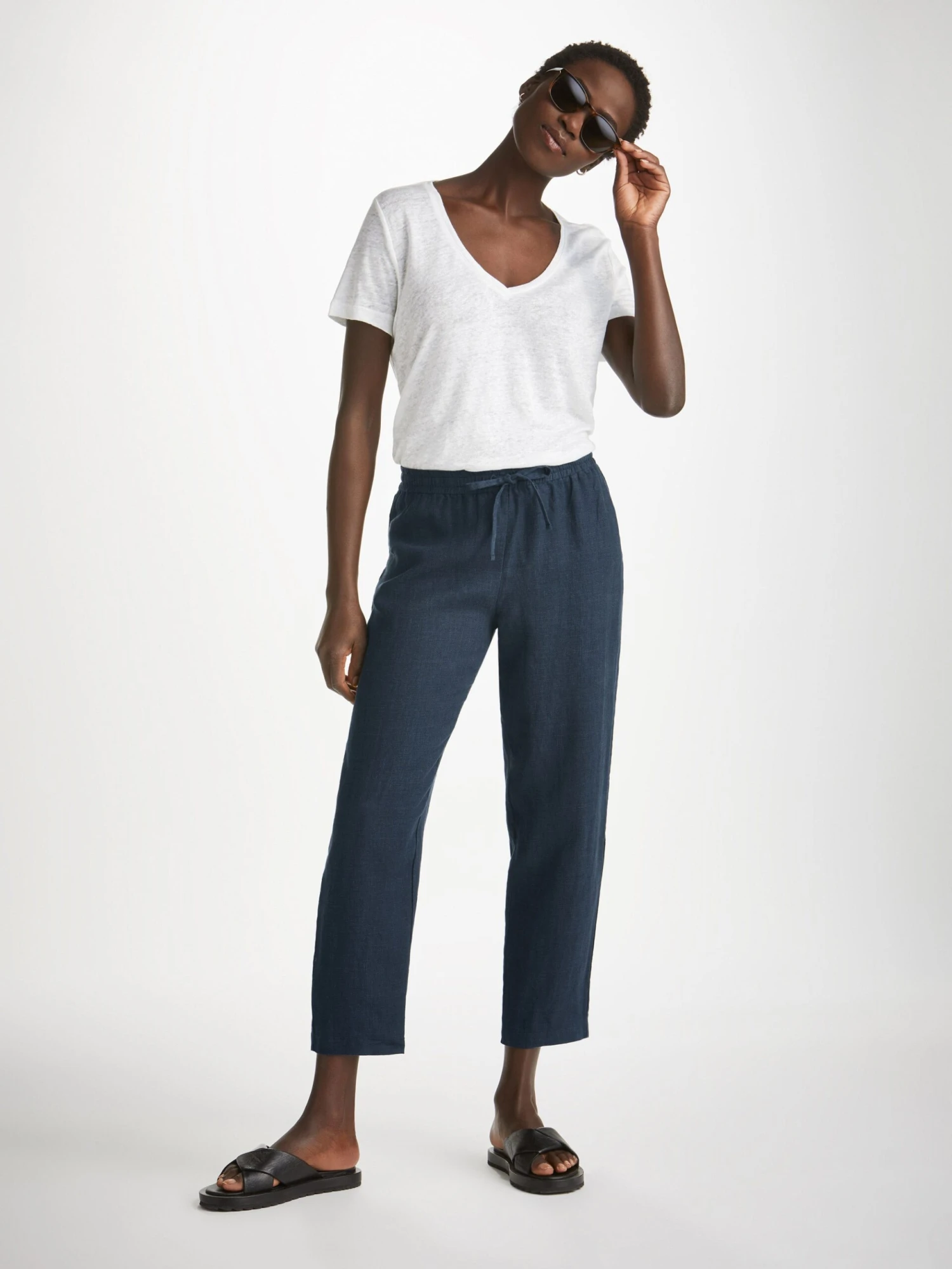 Women's Trousers Vienna Linen Navy 3 Women's Trousers Vienna Linen Navy