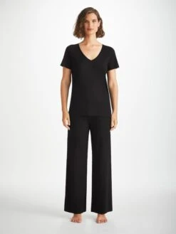 Women's V-Neck T-Shirt Lara Micro Modal Stretch Black -Derek Rose Shop womens v neck t shirt lara micro modal stretch black front 37f3e0d6 a3da 4a41 9972 03faca5e27c4